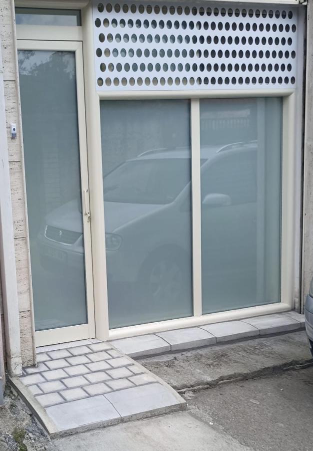 Alba Studio Apartment Tiranë Luaran gambar